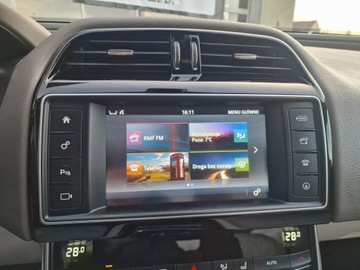 Jaguar XE Sedan 2.0 i4 180KM 2015 Jaguar XE Prestige Automat Xenon Ledy Navi, zdjęcie 22