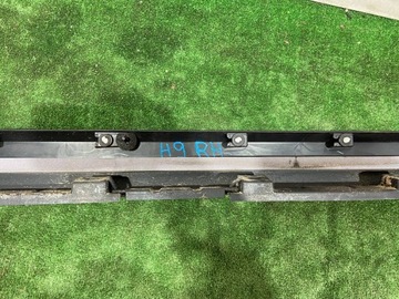 LISTWA PROGOWA PRAWA JAGUAR X761 HK83-101D56-BF