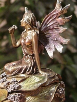 КРАСИВАЯ КОРОБКА и ангелочек, подарок на ДЕНЬ ВАЛЕНТИНА