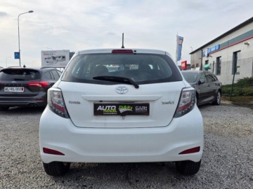 Toyota Yaris III Hatchback 5d Facelifting 1.0 VVT-i 69KM 2014 Toyota Yaris 1.0 69Ps 5Drz Biala Klimatyzacja Elektryka Alu Piekna Gwaranc, zdjęcie 4