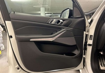 BMW X5 G05 SUV 3.0 30d 286KM 2022 BMW X5 30d xDrive, M Pakiet sportowy, Faktura VAT 23, Serwis ASO 3.0 286KM, zdjęcie 10