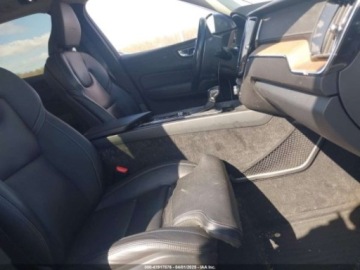 Volvo XC60 II 2019 Volvo XC 60 2019 r., 2,0L T6 INSCRIPTION 2.0 Benzyna 316KM, zdjęcie 8