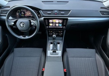 Skoda Superb III Kombi Plug-In Hybrid 1.4 TSI Plug-In-Hybrid 218KM 2024 Skoda Superb Plug-In Hybrid Style, Hak, LED Matrix, GPS, Fotel z pamiecia,, zdjęcie 3