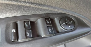 Ford Tourneo Connect II Standard 1.5 TDCi 120KM 2016 Ford Tourneo Connect 1.5 TDCI 120 kM 7os. Klima Tempomat Czujniki Hak Gwar, zdjęcie 13