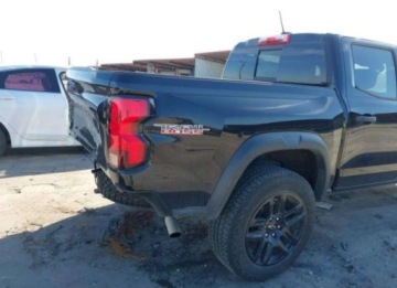 Chevrolet 2023 Chevrolet Colorado 2023, 2.7L, 4x4, TRAIL BOSS, od ubezpieczalni 2.7 310KM, zdjęcie 10