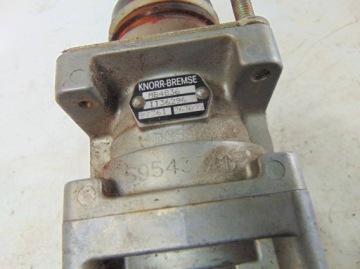 MAN M2000 12.224LC 00r ГЛАВНЫЙ ТОРМОЗНОЙ КЛАПАН