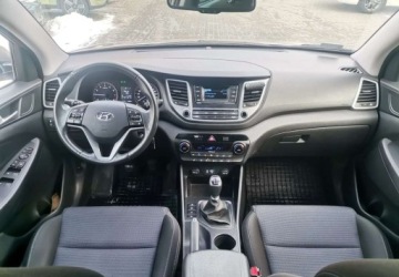 Hyundai Tucson III SUV 1.6 GDI 132KM 2016 Hyundai Tucson Hyundai Tucson 1.6 GDI BlueDrive Comfort 2WD 1.6 Benzyna, zdjęcie 7
