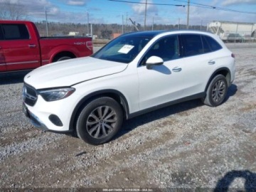 Mercedes GLC C254/X254 2024 Mercedes-Benz GLC 300 4Matic Suv 2024 2.0 Benzyna 255KM, zdjęcie 1