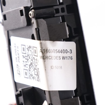 MERCEDES W176 PŘEPÍNAČ PANEL SKEL A2929055000