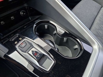 Audi 2025 AUDI Q5 TFSI quattro S line Sportback Suv 2.0 (204KM) 2025, zdjęcie 11