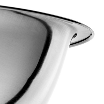 САЛАТНИК ИЗ НЕРЖАВЕЮЩЕЙ СТАЛИ, 22 см