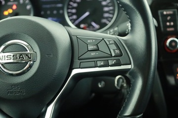 Nissan Qashqai II Crossover Facelifting 1.3DIG-T 140KM 2019 Nissan Qashqai 1.3 DIG-T, Salon Polska, zdjęcie 15