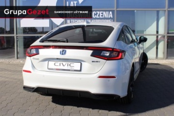 Honda Civic XII Hatchback 2.0 i-MMD 184KM 2024 Honda Civic e:HEV 2.0 184KM XIgen. Sport *samochód testowy, rejestracja 05, zdjęcie 2