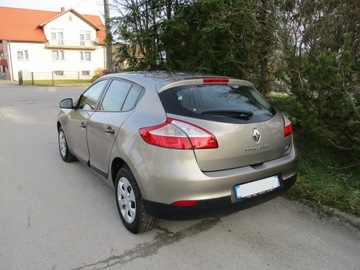 Renault Megane III Hatchback 1.5 dCi 85KM 2009 RENAULT MEGANE III 1.5 dCi sprowadzony 5 drzwi Ładny, zdjęcie 5