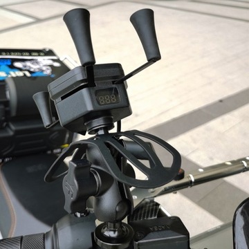 РУЧКА С ИНДУКТИВНЫМ ЗАРЯДНЫМ УСТРОЙСТВОМ В ГОЛОВКЕ РАМКИ 15ВТ