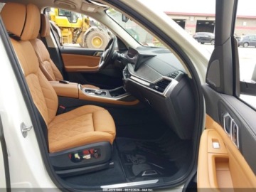 BMW X7 2024 BMW X7 Xdrive40i 2024 3.0 Benzyna 375KM, zdjęcie 9
