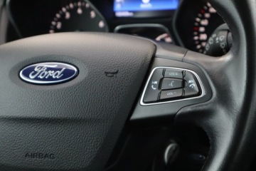Ford Focus III Hatchback 5d facelifting 1.0 EcoBoost 125KM 2017 Ford Focus 1.0 EcoBoost, Salon Polska, Serwis ASO, zdjęcie 15