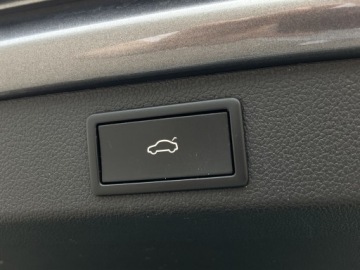 Skoda Superb III Kombi Facelifting 2.0 TDI SCR 200KM 2023 Skoda Superb L&amp;K ! Wentylowane i podgrzewane fotel, zdjęcie 23