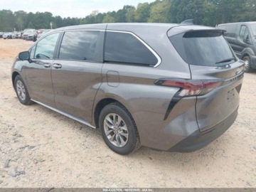 Toyota Sienna III 2024 Toyota Sienna xle, 2024r., 2.5L 2.5 Benzyna 189KM, zdjęcie 3