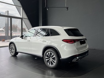 Mercedes GLC C254/X254 Coupe 2.0 200 204KM 2025 MERCEDES-BENZ GLC 200 4-Matic Avantgarde 2.0 (204KM) 2025, zdjęcie 2