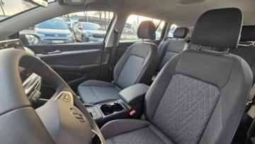 Volkswagen Golf VIII Hatchback Facelifting 2.0 TDI SCR 116KM 2025 Volkswagen Golf Variant Life 2.0 TDI 116 KM 6-bieg, zdjęcie 16