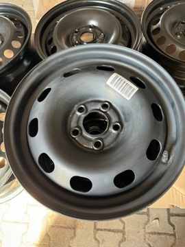 ORIG. NOVÁ DISK OCELOVÝ GOLF BORA 6JX14 ET 38 5X100