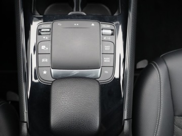 Mercedes GLB SUV 1.3 200 163KM 2022 Mercedes GLB GLB 200, Salon Polska, 1. Właściciel, zdjęcie 12