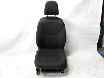 Toyota Auris I 06-09 5D Fotel lewy przod przedni