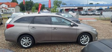 Toyota Auris II Touring Sports D-4D 125 124KM 2013 Toyota Auris duza navi kamera cofania ledy, zdjęcie 4