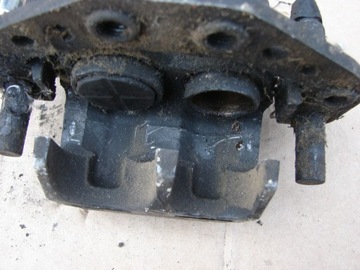 Передний суппорт Kawasaki Kle 500.
