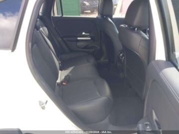 Mercedes GLA II 2023 Mercedes-Benz GLA Mercedes-Benz GLA 250 2.0 Benzyna 221KM, zdjęcie 7