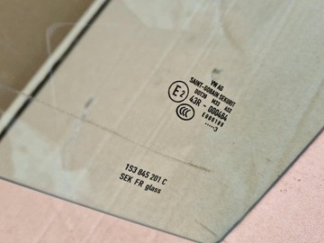 SKLO (OKNO) DVEŘE PRAVÁ PŘEDNÍ 1S3845202C 2016R SKODA CITIGO UP MII 3D