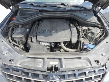 Mercedes Klasa M W166 2014 Mercedes-Benz ML 2014 MERCEDES-BENZ ML 350 silnik 3.5 L 3.5 Benzyna 302KM, zdjęcie 11