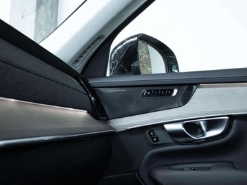 Volvo XC90 II SUV Plug-In Facelifting 2024 2.0 T8  455KM 2025 XC90 T8 AWD Plug-In Hybrid Ultra Bright 7os 2.0 (455KM) 2025, zdjęcie 15