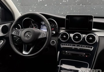Mercedes Klasa C W205 2016 Mercedes-Benz Klasa C Bezwypadkowe, 279km, Plugin-In, KredytowanieLeasing, zdjęcie 14