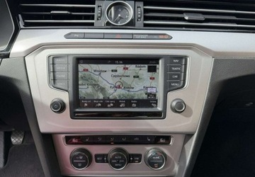 Volkswagen Passat 2017 Volkswagen Passat 1,8 TSI 180KM Klimatronik Kola latozima 1.8 Benzyna, zdjęcie 16