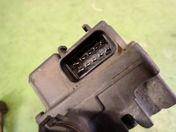 TEMPOMAT ŘÍZENÍ MODUL OPEL OMEGA B FACELIFT 00R 25315546 25140015