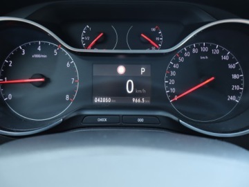 Opel 2022 Opel Crossland 1.2 Turbo, Salon Polska, zdjęcie 10