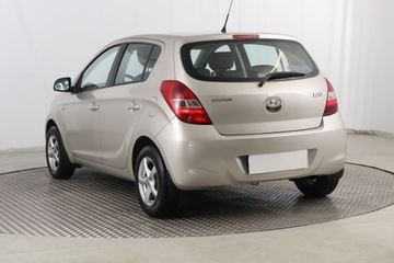 Hyundai i20 I Hatchback 5d 1.2 DOHC 78KM 2009 Hyundai i20 1.2, Salon Polska, Serwis ASO, Klima, zdjęcie 3