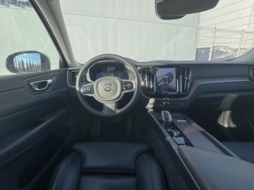 Volvo XC60 II 2023 Volvo XC 60 B4 D AWD Plus Dark | Serwis ASO | Salo, zdjęcie 23