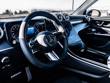 Mercedes GLC C254/X254 2025 GLC Coupe 200 d 4-Matic AMG Line 2.0 163KM, zdjęcie 4