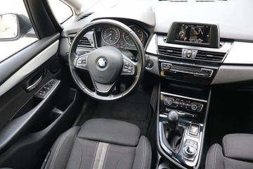 BMW Seria 2 F22-F23-F45-F46 Gran Tourer 218d 150KM 2016 BMW 2 Gran Tourer 218d Gran Tourer, Serwis ASO, zdjęcie 6