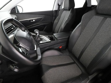 Peugeot 3008 II Crossover 1.2 PureTech 130KM 2016 Peugeot 3008 Navi Kamera cofania Klimatyzacja, zdjęcie 12