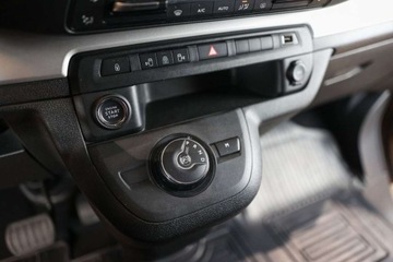 Toyota 2021 Toyota Proace Verso Verso 2.0 D4-D Long VIP Aut. 2.0 Diesel 177KM, zdjęcie 12