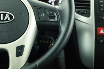 Kia Venga Mikrovan 1.4 DOHC CVVT 90KM 2010 Kia Venga 1.4 CVVT, Klima, Klimatronic, zdjęcie 13