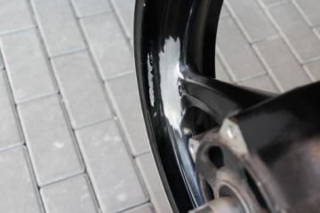 Suzuki GSR 750 11-16 ободного фронта спереди