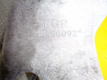 SAAB 95 1.9 TID UCHYCENÍ DRŽÁK MOTORU