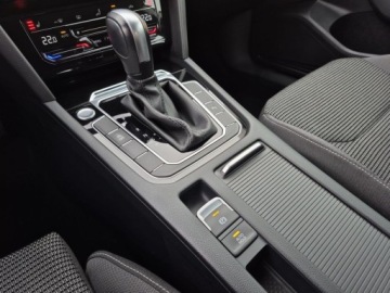 Volkswagen Arteon Fastback Facelifting 2.0 TSI 190KM 2021 Volkswagen Arteon Salon Pl Bogata wersja Virtual Grzana tylna kanapa 2.0, zdjęcie 15