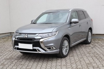 Mitsubishi Outlander III SUV PHEV Facelifting 2020 2.4 PHEV 224KM 2020 Mitsubishi Outlander 2.4 PHEV, Salon Polska, zdjęcie 1