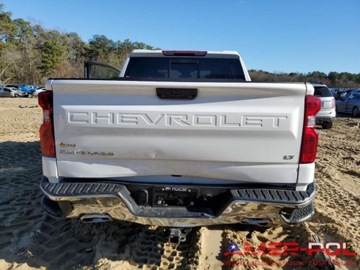 Chevrolet Silverado II 2024 Chevrolet Silverado _K1500_LT_4x4_2024r 5.3 Benzyna 355KM, zdjęcie 5